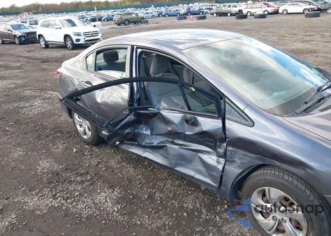 2015 Honda Civic Lx z USA, uszkodzony, nr VIN 19XFB2F54FE258699